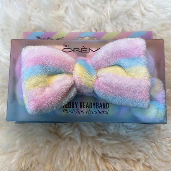 The Creme Shop Teddy Headyband Plush Spa Headband - Picture 7 of 8
